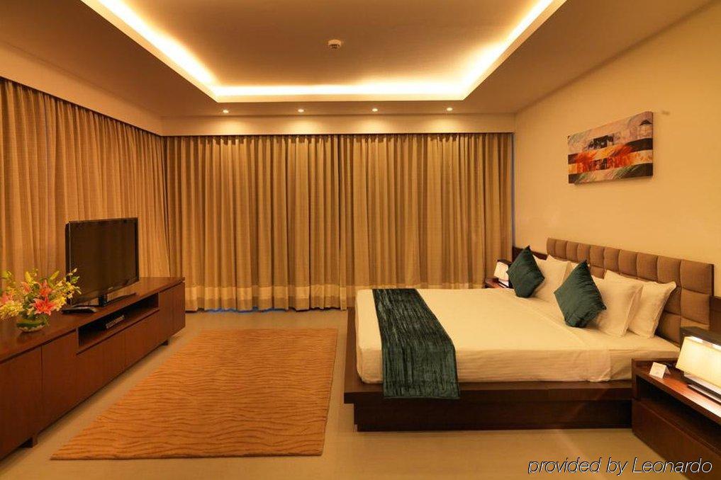 โรงแรม24 เทค บังกาลอร์ ภายนอก รูปภาพ